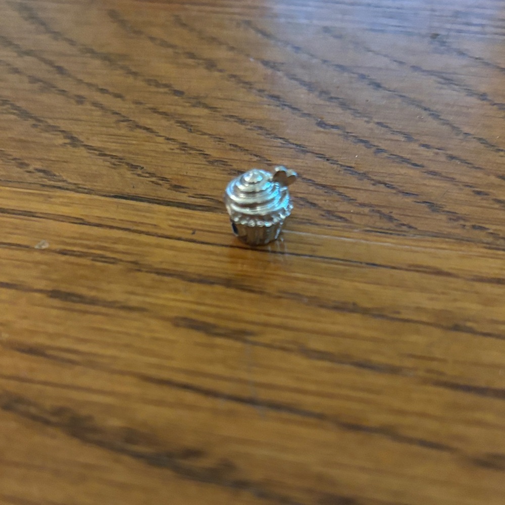 Chamilia Silver Cupcake Charm